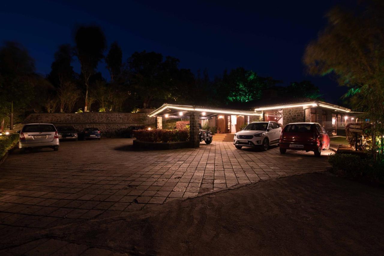 Anandvan Resort Бандардара Екстериор снимка